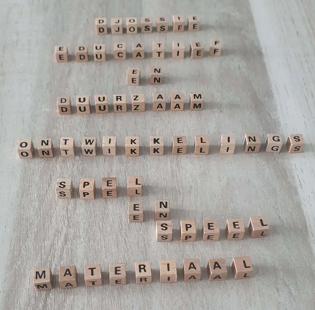 Goki Houten letterblokjes 300 stuks naturel - Afbeelding 3